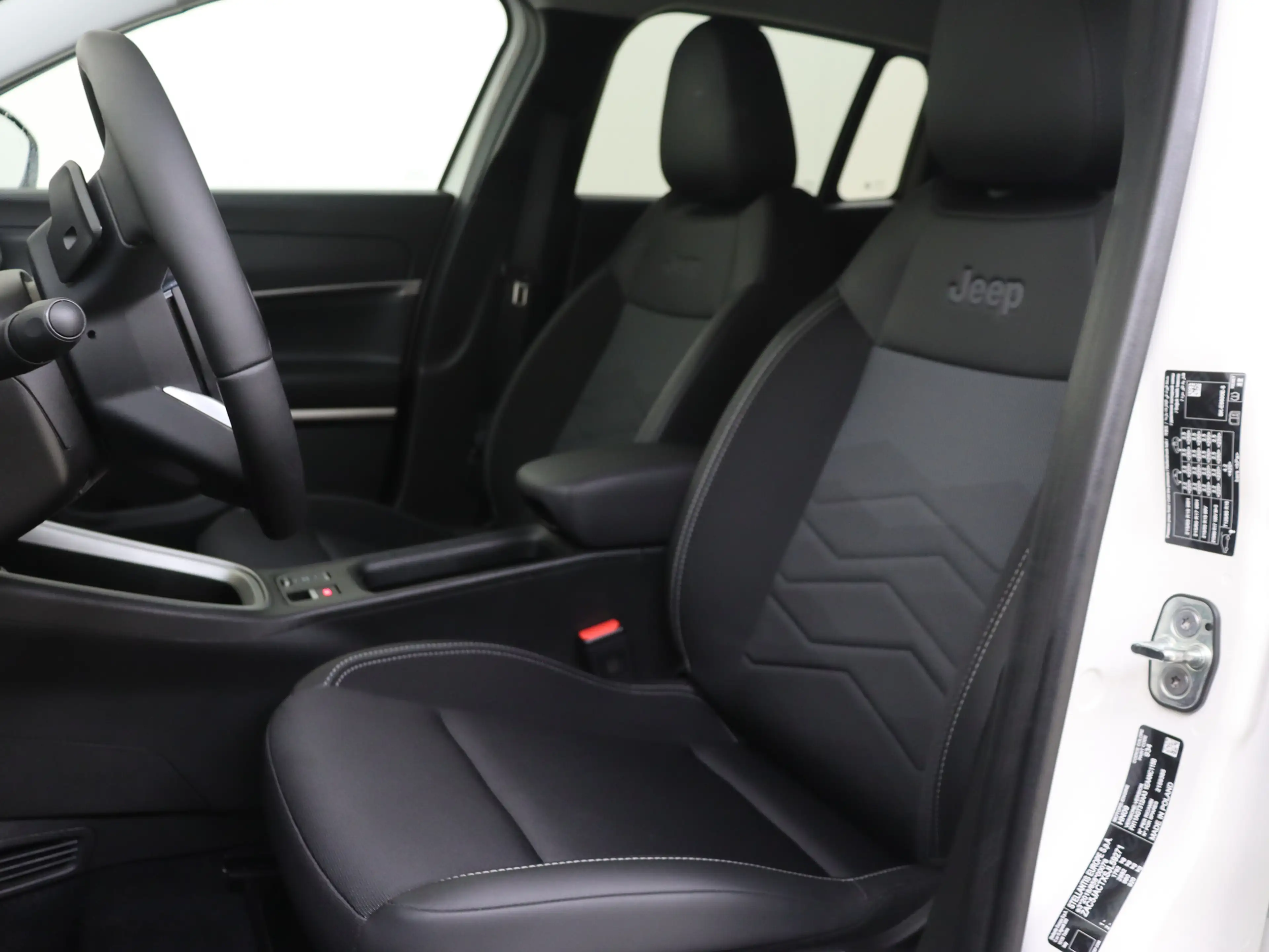 Jeep Avenger 1.2 e-Hybrid Summit | Carplay | Full Map Navi | Ca — photo 10
