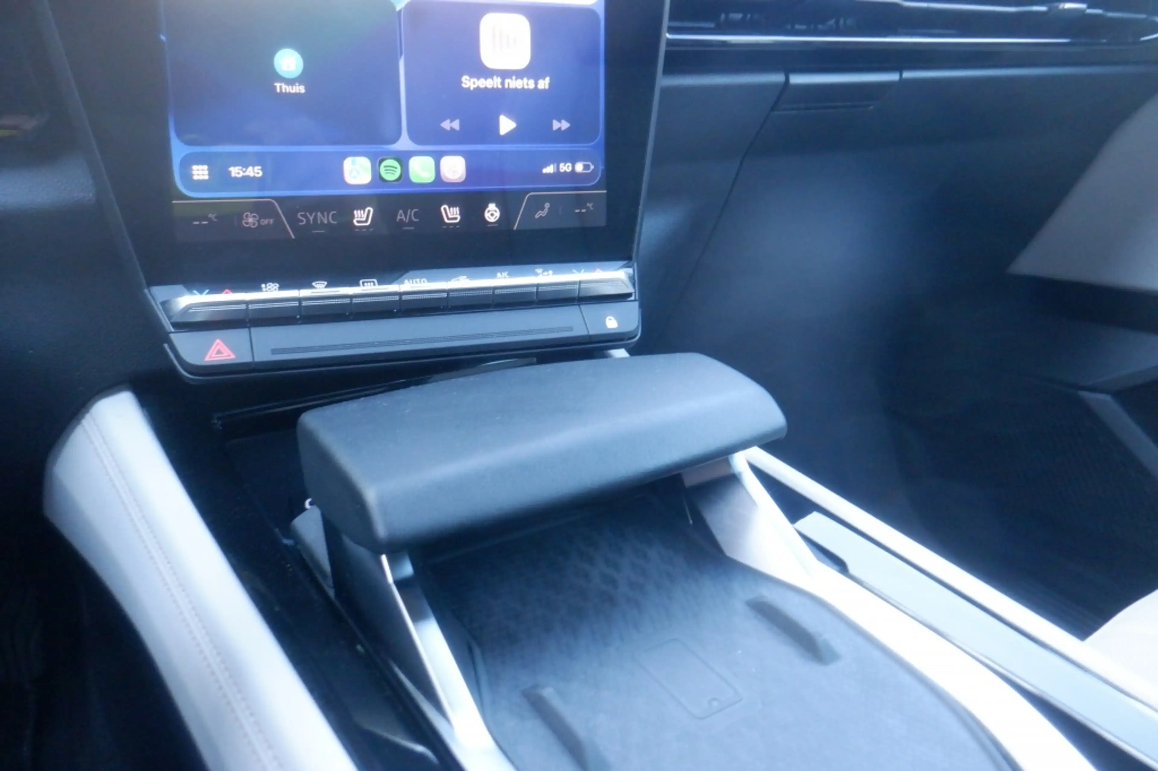 Renault Espace E-Tech Full Hybrid 200PK Techno 7-PERSOONS — photo 18