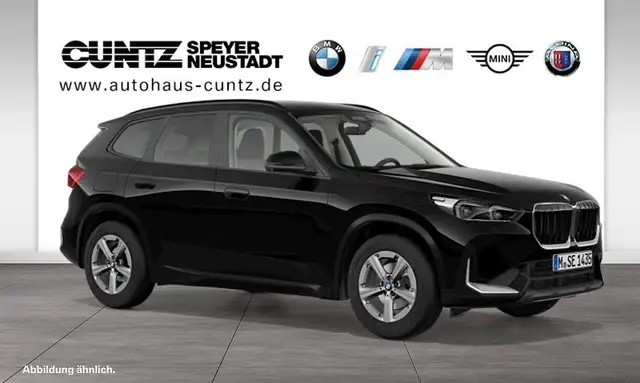 BMW X1 view 8