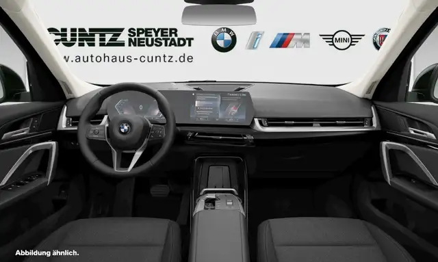 BMW X1 view 4