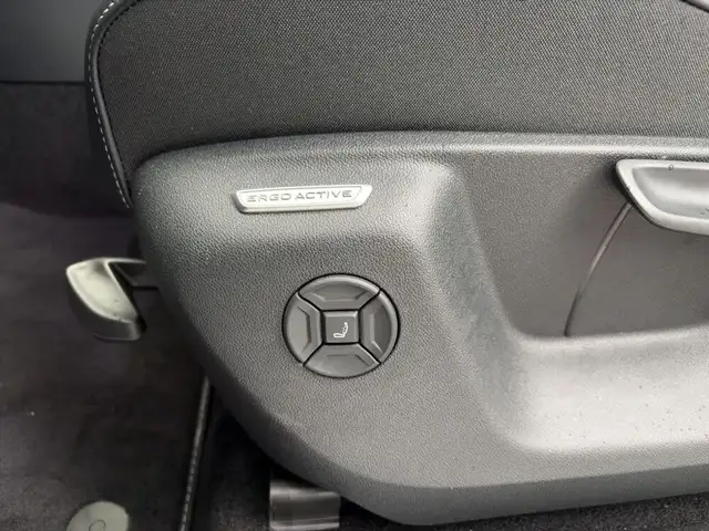 Volkswagen Tiguan Sport TDI 4Motion ''inkl.Standheiz-/lüftung'' Ansicht 17