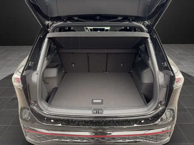 Volkswagen Tiguan Sport TDI 4Motion ''inkl.Standheiz-/lüftung'' Ansicht 13