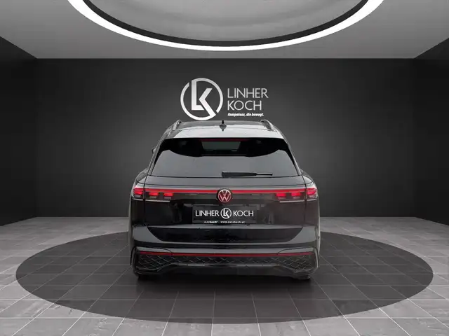 Volkswagen Tiguan Sport TDI 4Motion ''inkl.Standheiz-/lüftung'' Ansicht 4