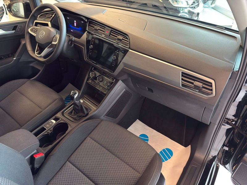 Volkswagen Touran 1.5 TSI Comfortline BMT*ACC*AHK*PDC* — photo 13