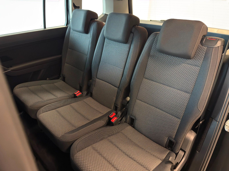 Volkswagen Touran 1.5 TSI Comfortline BMT*ACC*AHK*PDC* — photo 15