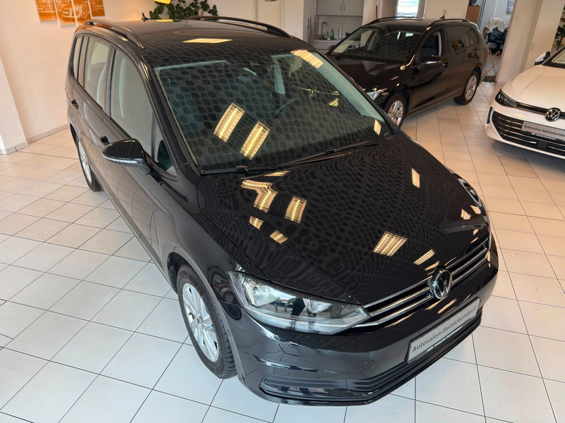 Volkswagen Touran 1.5 TSI Comfortline BMT*ACC*AHK*PDC* — photo 3