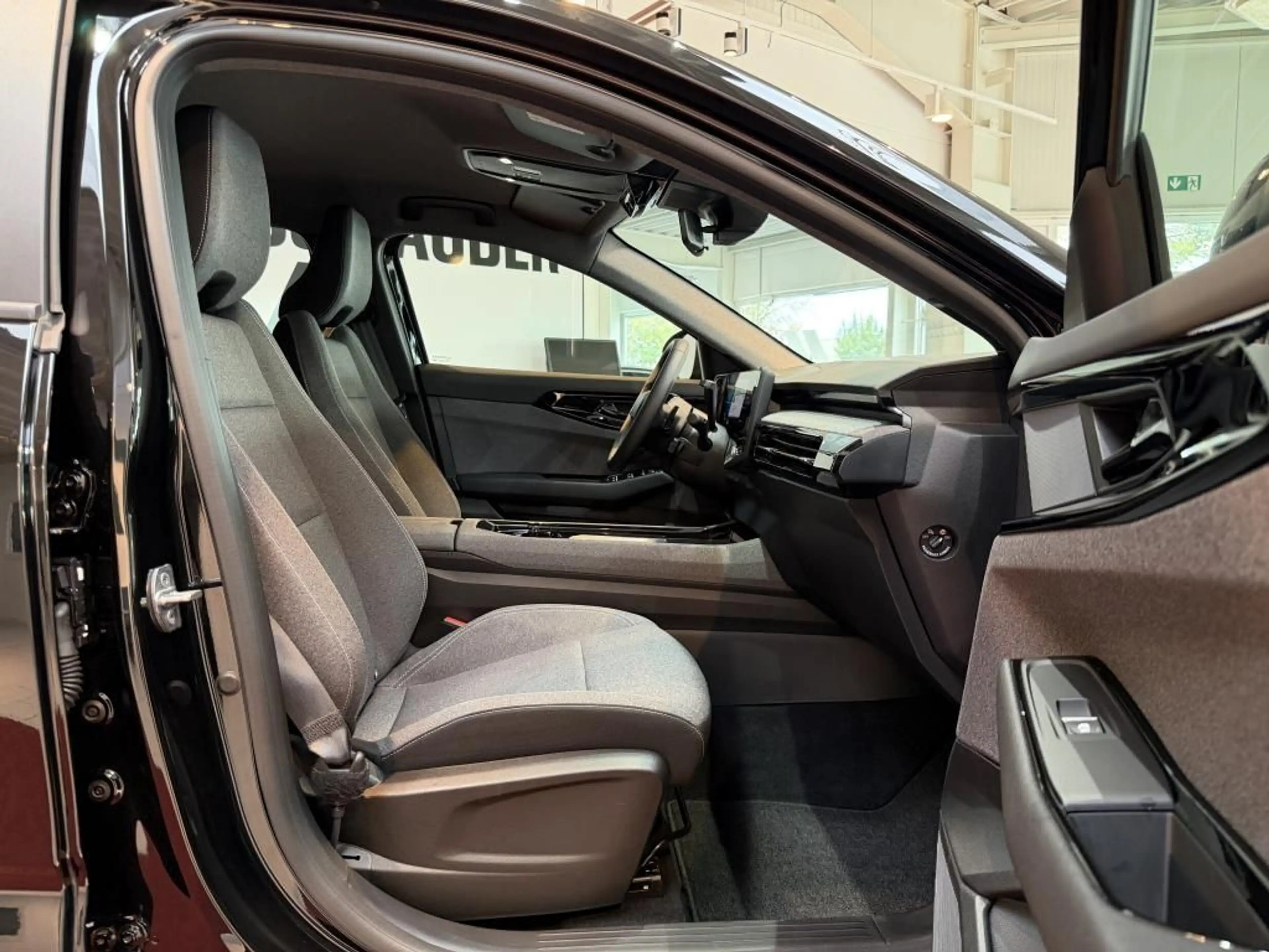 Renault Austral Mild Hybrid Evolution *LED*Navi*Virtual* — photo 6