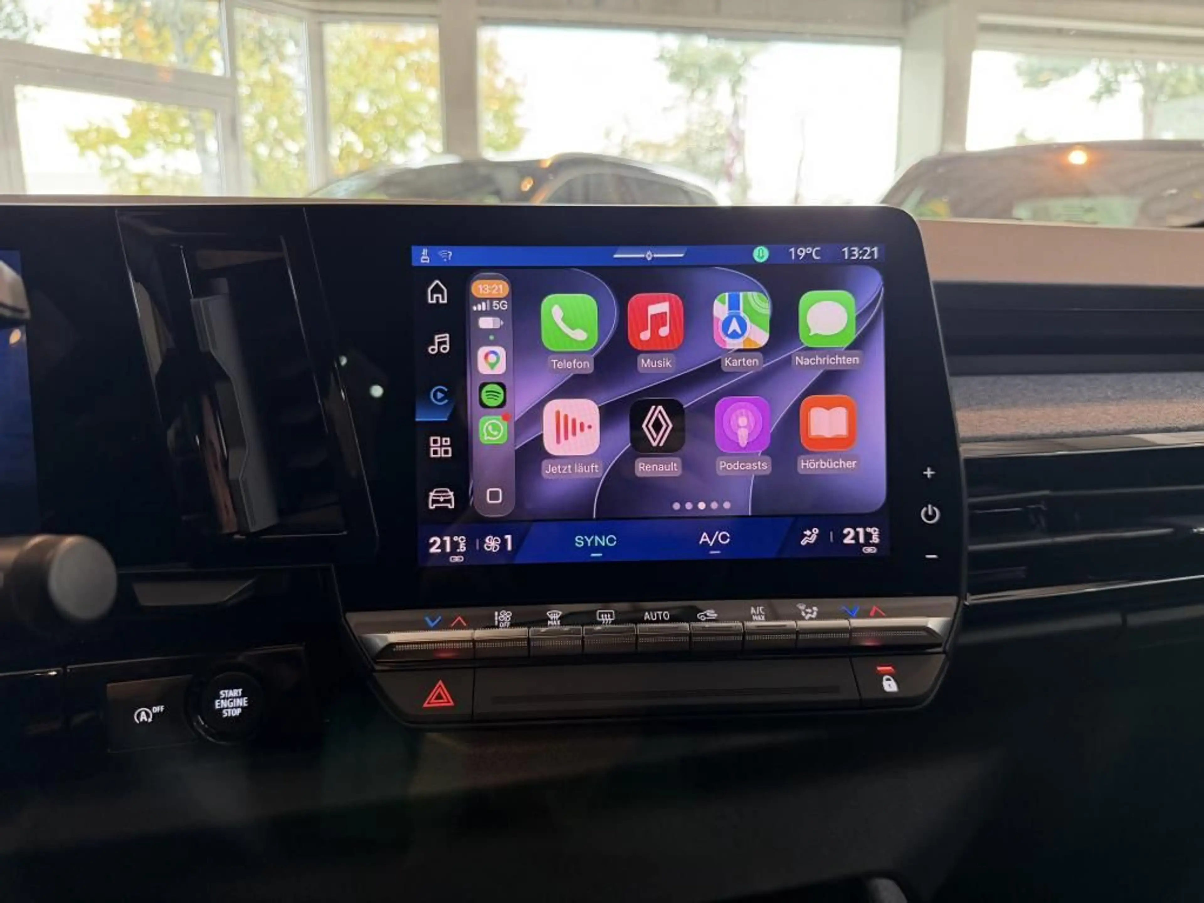 Renault Austral Mild Hybrid Evolution *LED*Navi*Virtual* — photo 13