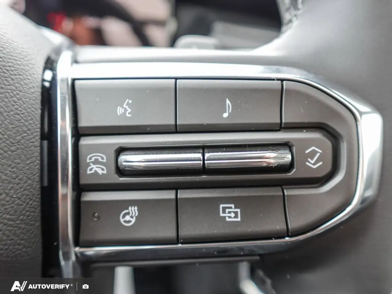 GMC Acadia снимка GMC Acadia
