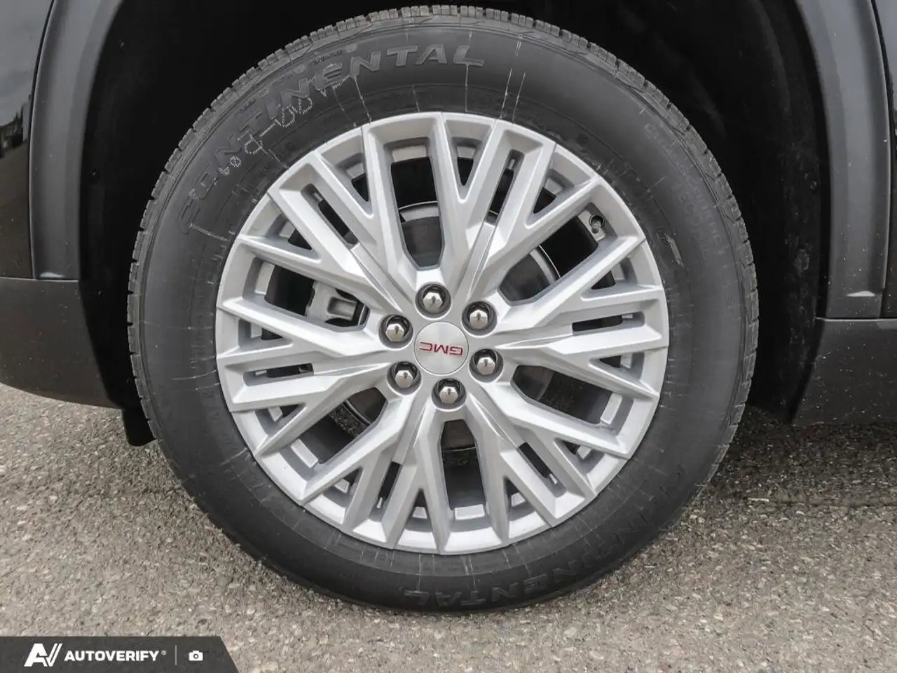 GMC Acadia снимка GMC Acadia