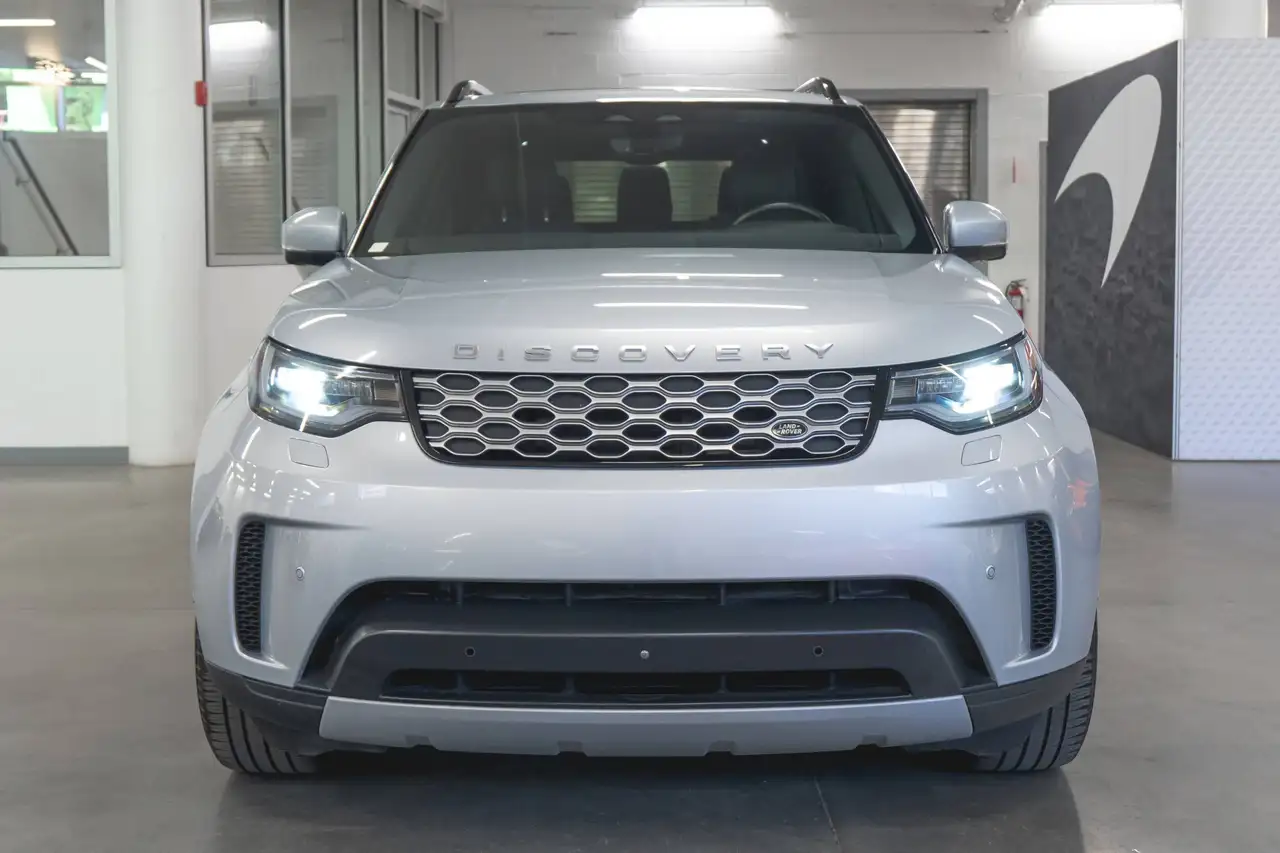 Land Rover Discovery photo Land Rover Discovery