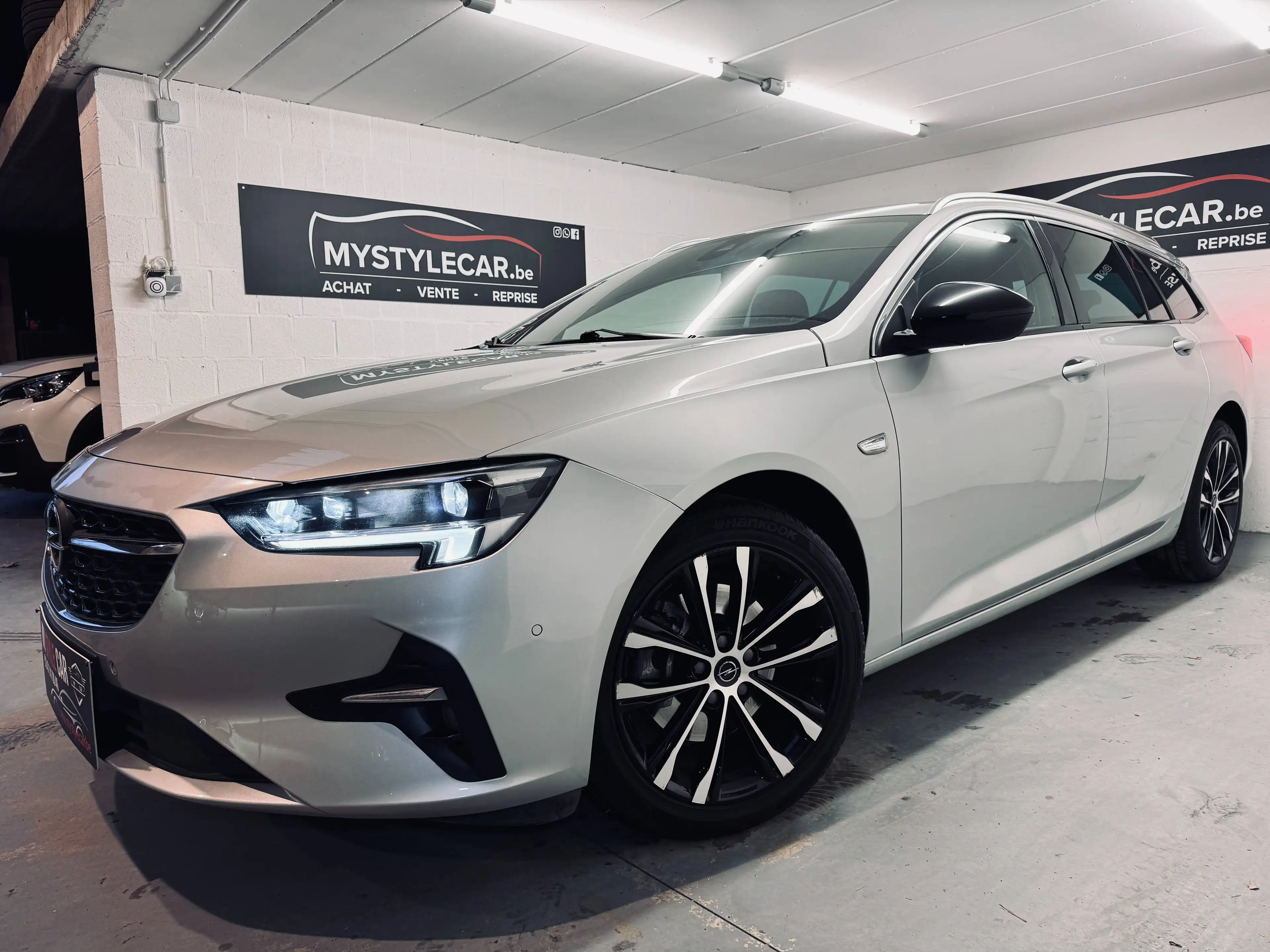 Opel Insignia Insignia Sports Tourer, Automatique, Cuir, Navi, Garantie 1an