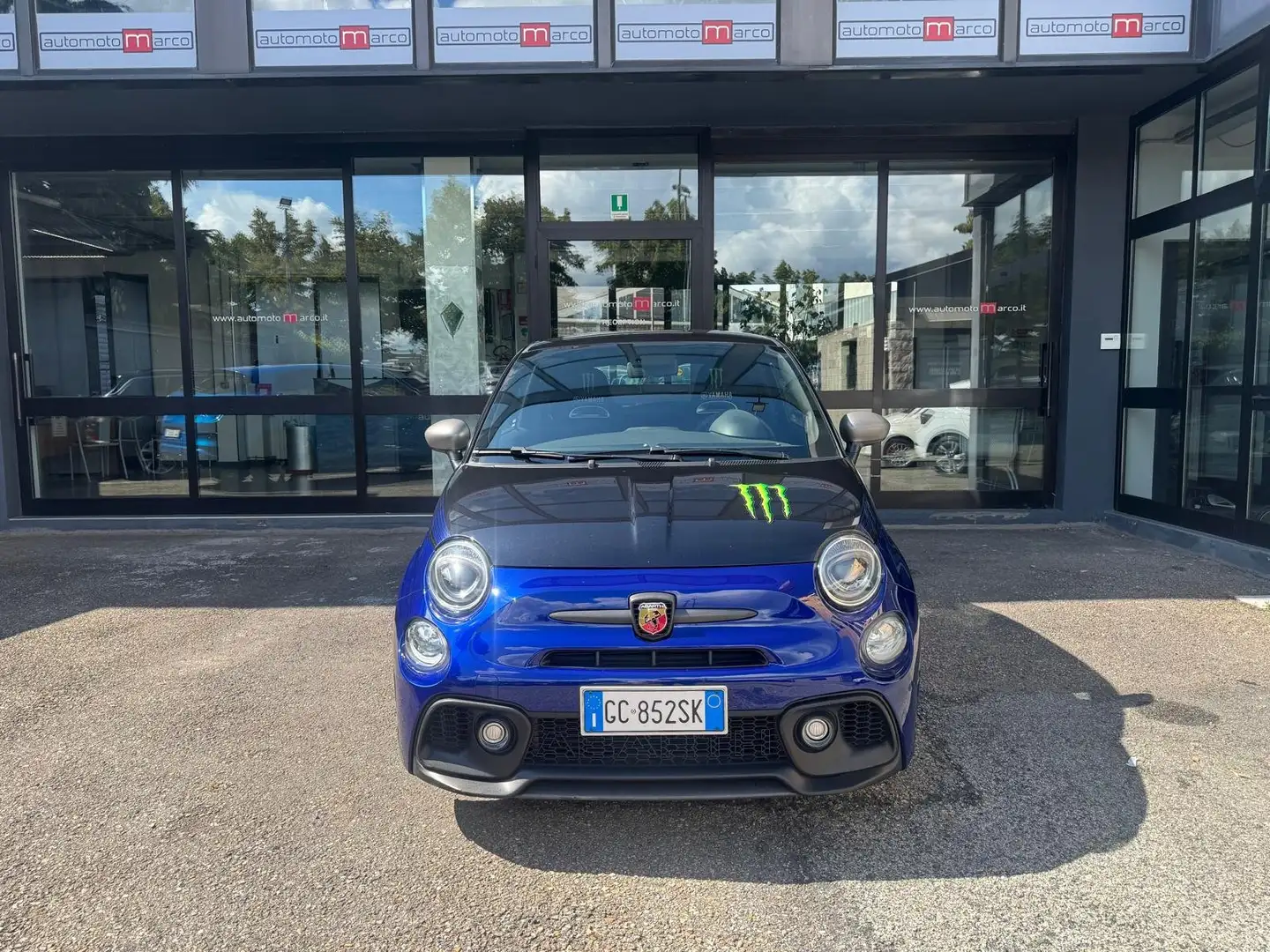 Abarth 595 595 2016 1.4 t-jet Monster Energy Yamaha 165cv Albastru - 2