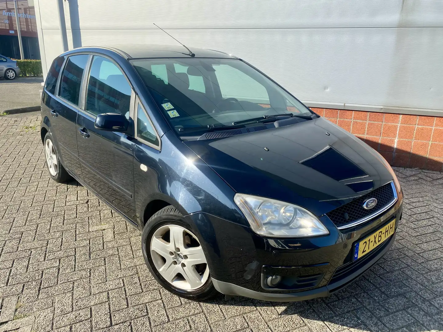 Ford Focus C-Max 1.8-16V Futura Zwart - 2