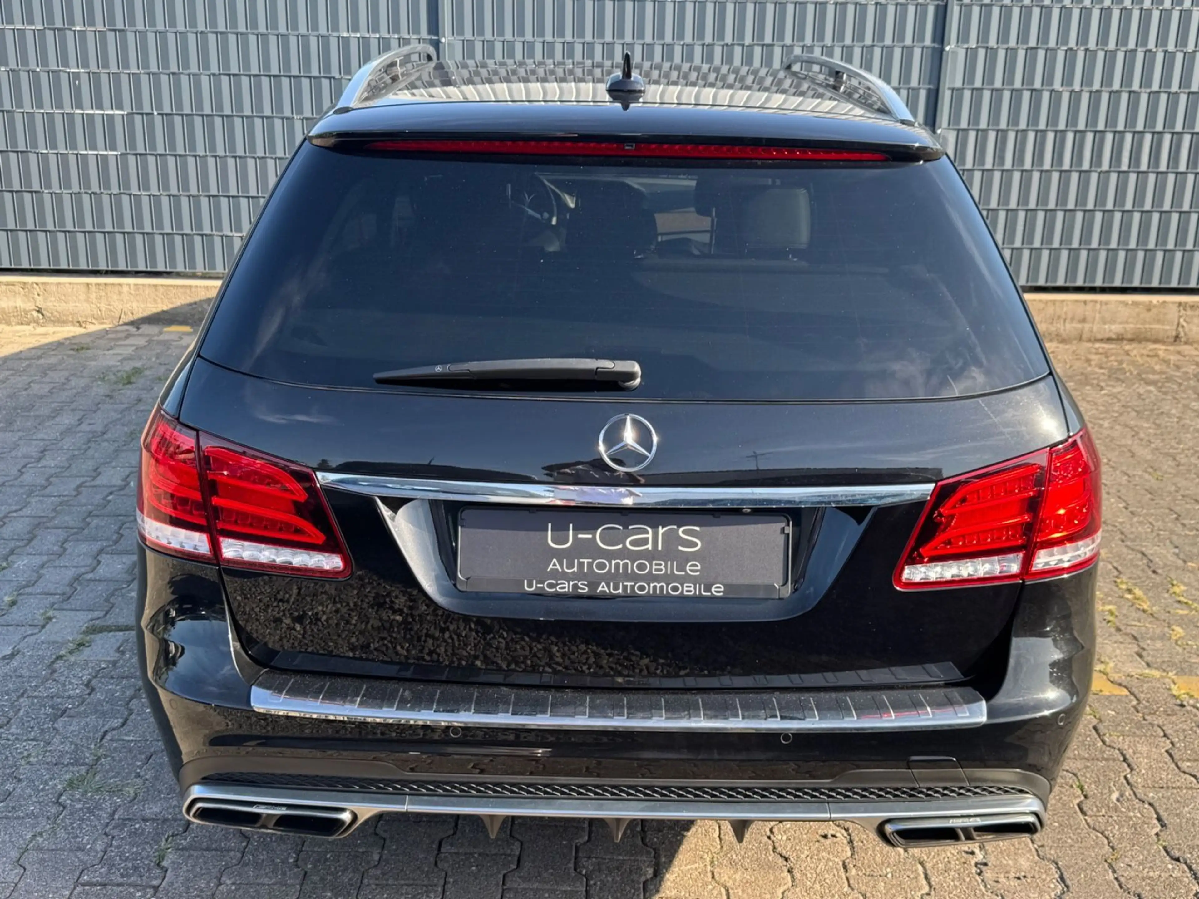 Mercedes-Benz E 63 AMG E 63s AMG 4-M (KERAMIK/DRIVES/PANO/LOG7/MASSAGE — photo 6
