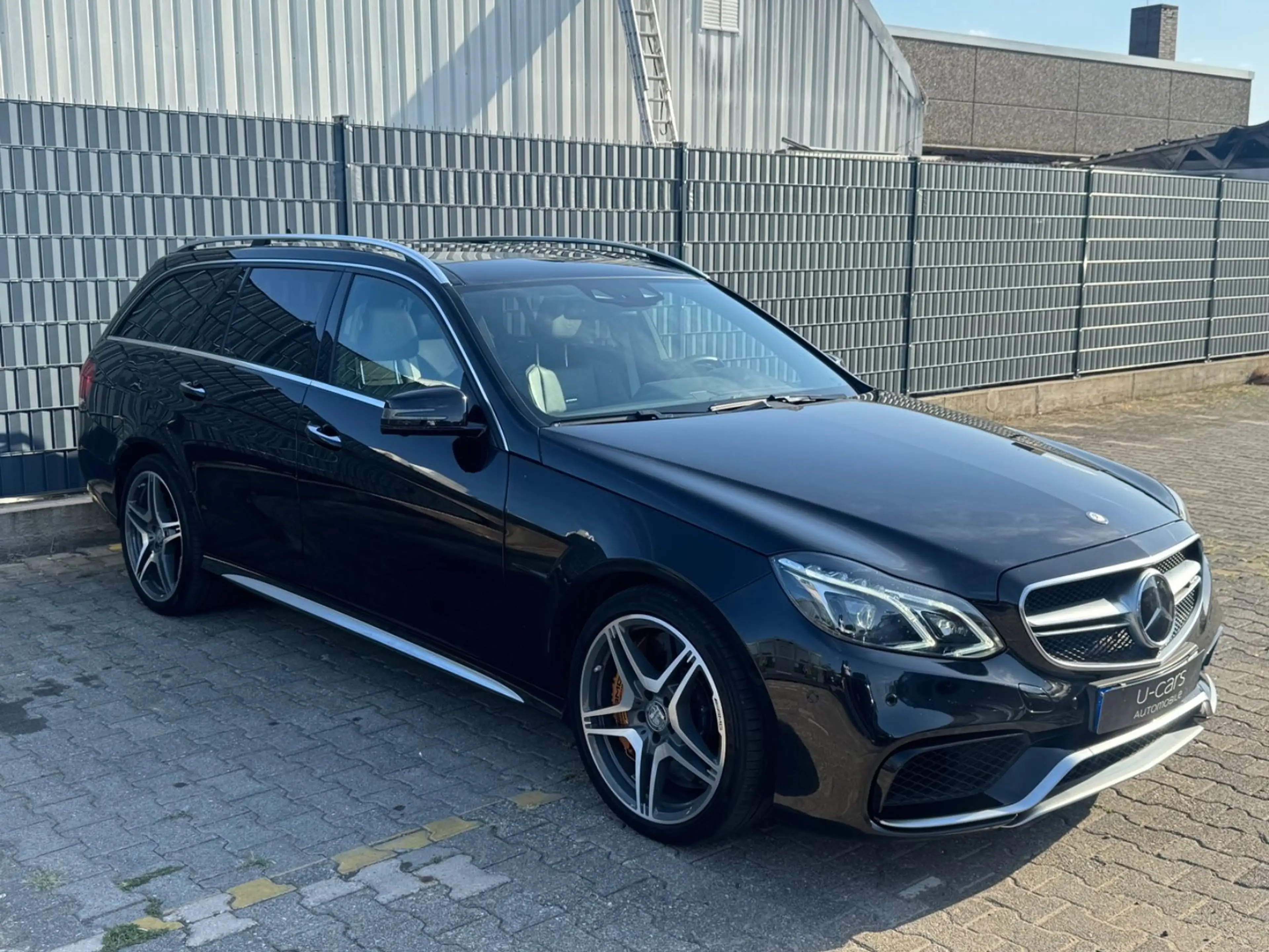 Mercedes-Benz E 63 AMG E 63s AMG 4-M (KERAMIK/DRIVES/PANO/LOG7/MASSAGE — photo 3