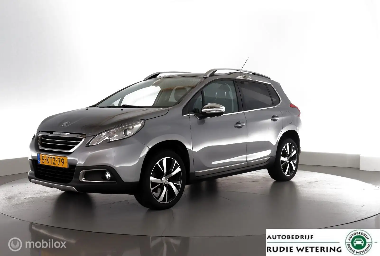 Peugeot 2008 1.6 VTi Féline trekhaak|nav|lmv17 Gris - 1