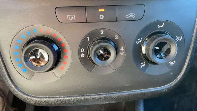 Fiat Punto view 13