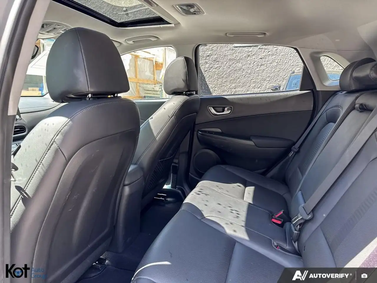 Hyundai KONA снимка Hyundai KONA