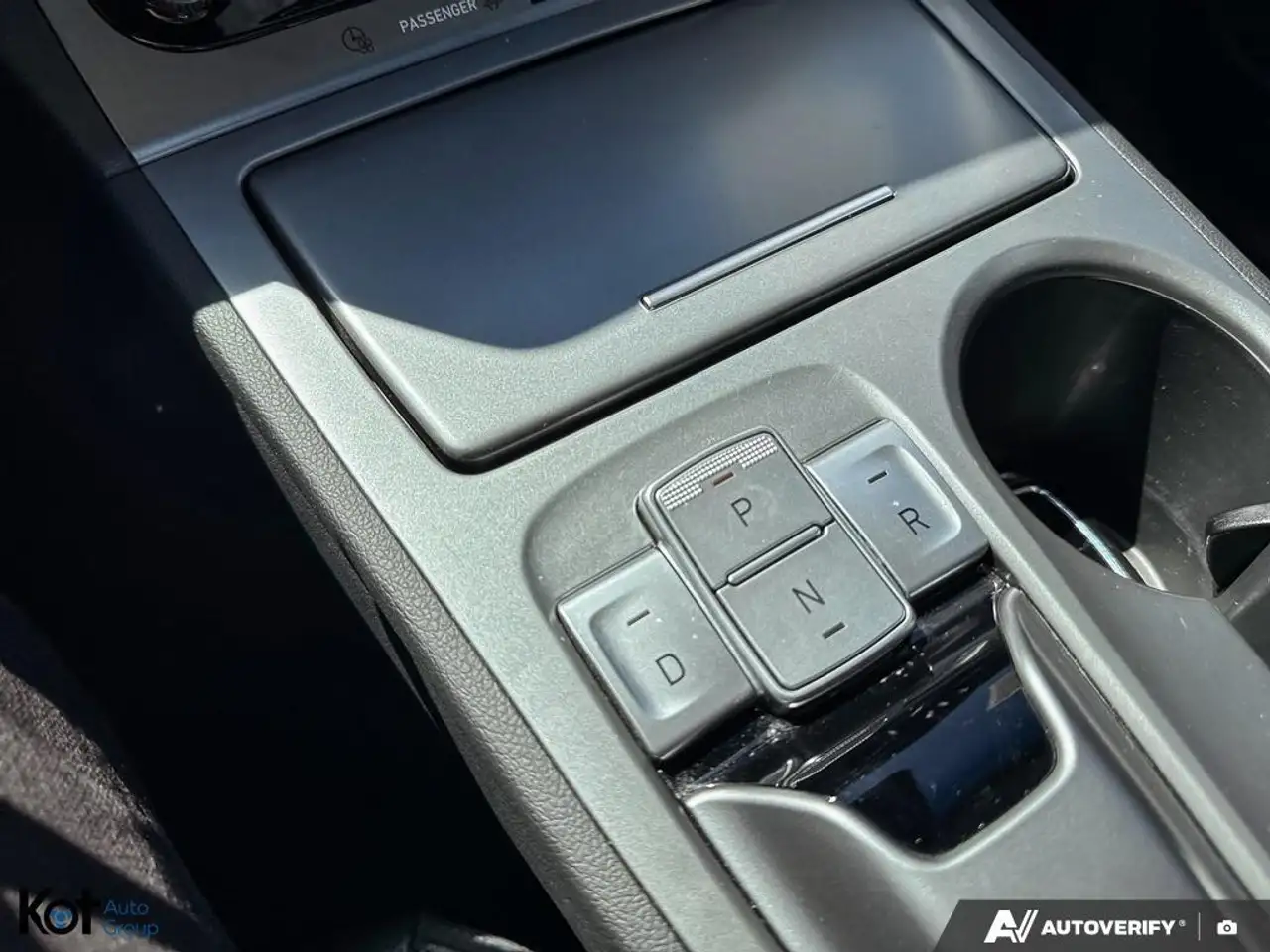 Hyundai KONA снимка Hyundai KONA