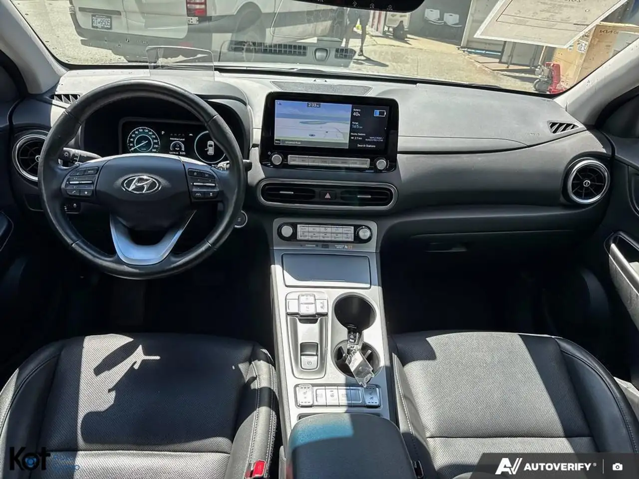 Hyundai KONA снимка Hyundai KONA