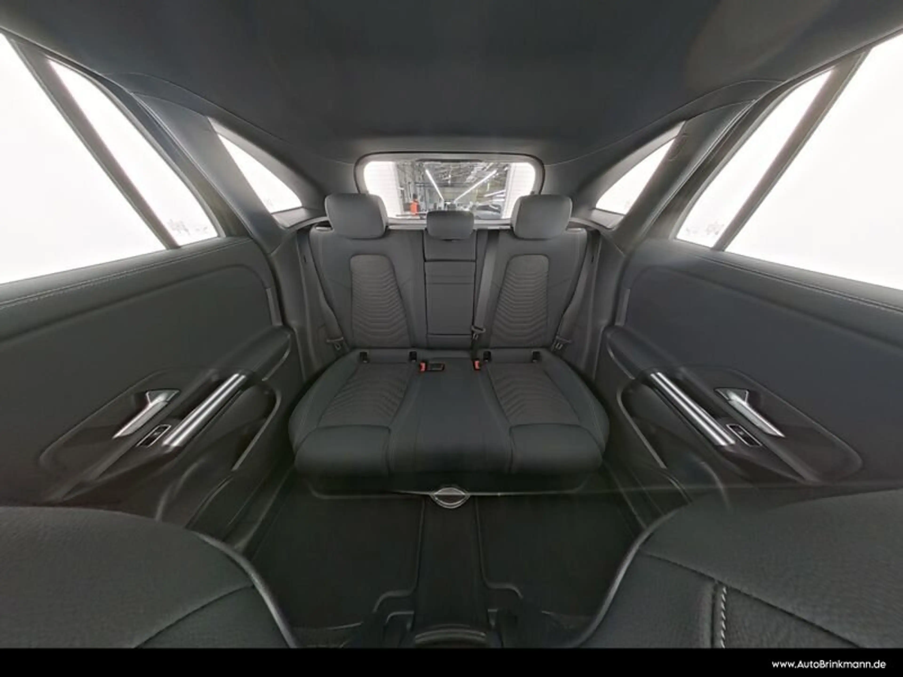 Mercedes-Benz EQA 250 EQA 250+ AHK/360°KAMERA/LED/SPURH/TOTW/ADVANCED — photo 8