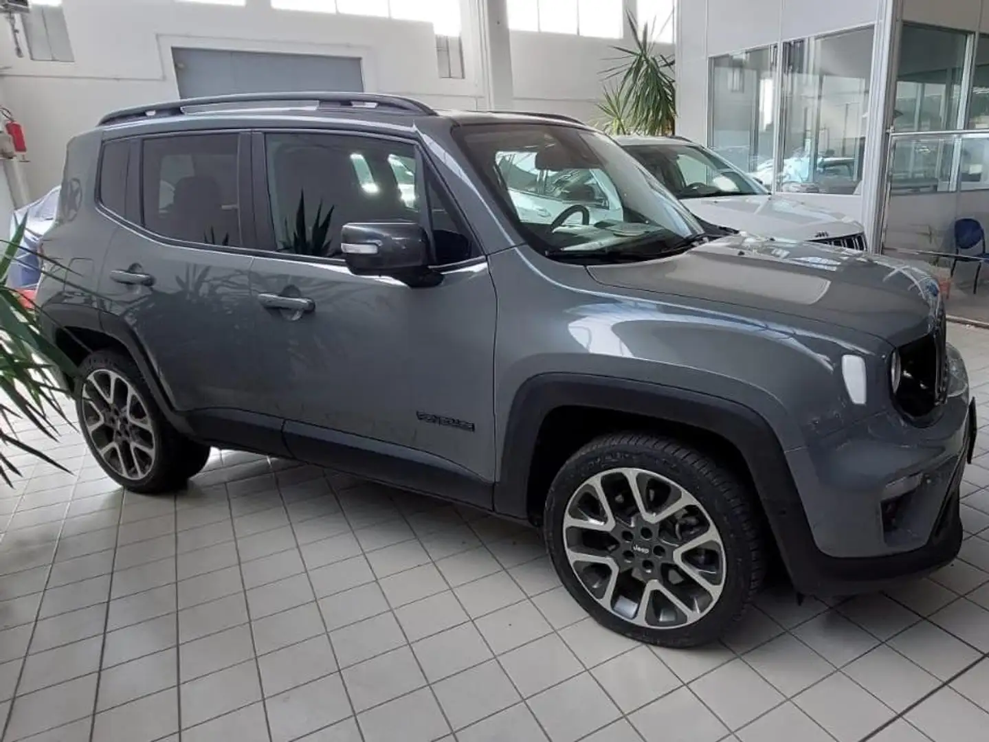 Jeep Renegade Renegade 2019 1.3 t4 phev S 4xe at6 + IVA Grau - 2