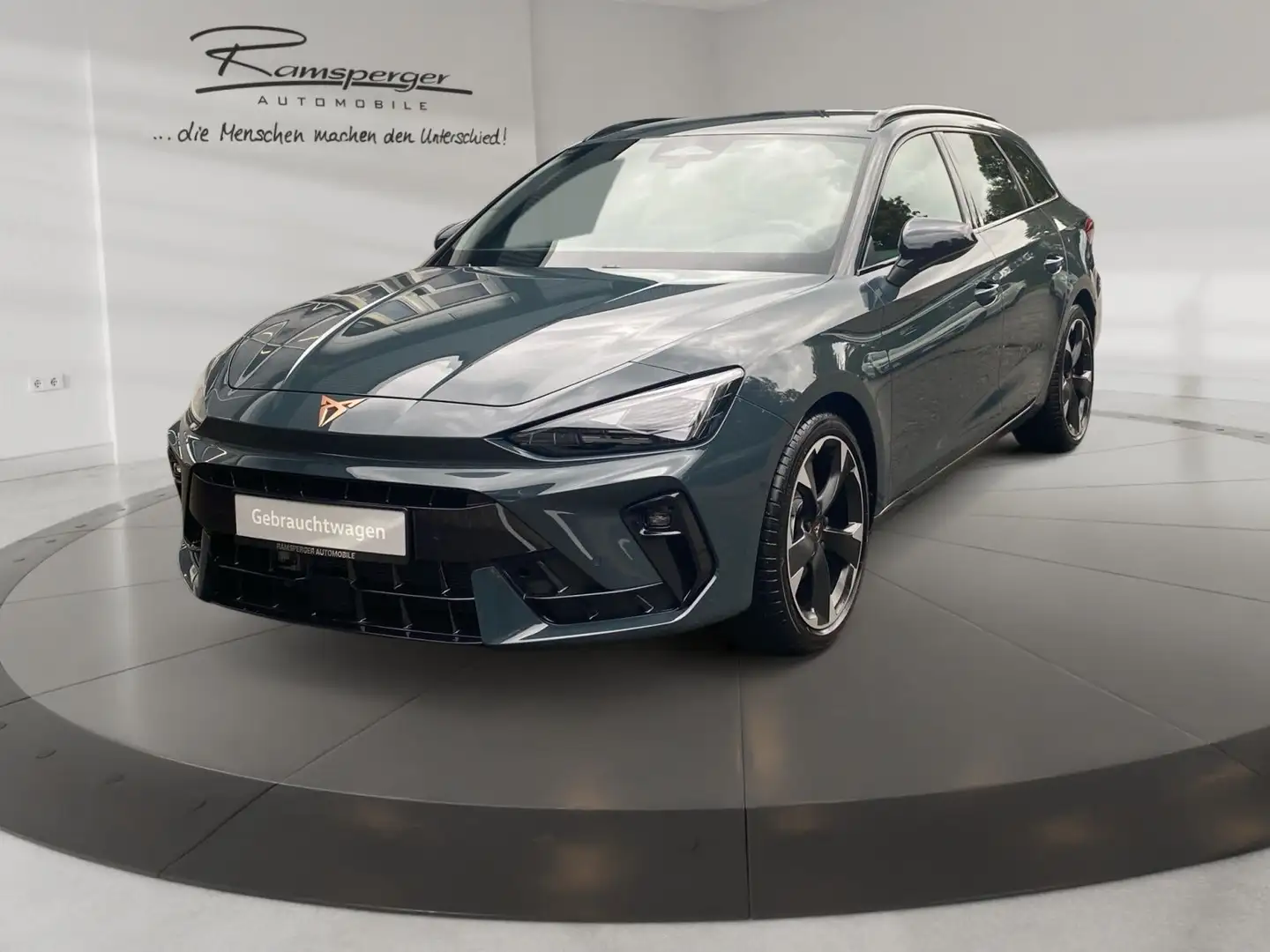 CUPRA Leon Sportstourer 1.5 eTSI LED/Assist/Kamera/uvm Bleu - 2