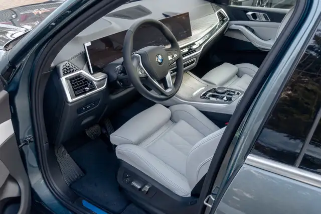 BMW X5 X5 view 11