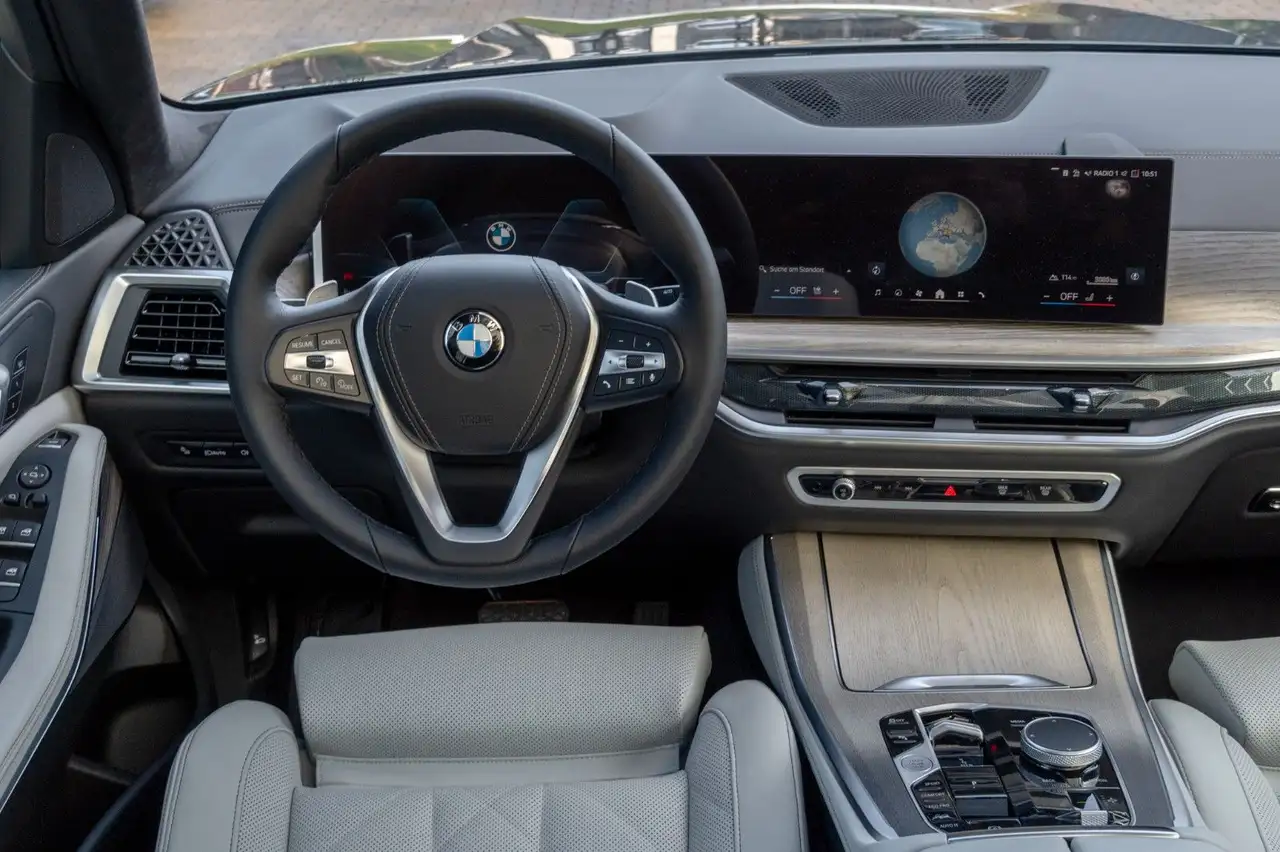 BMW X5 30d LUFTF.PANO.DR.ASS.HIFI.2026.LHZ.SHZ.AHK 14