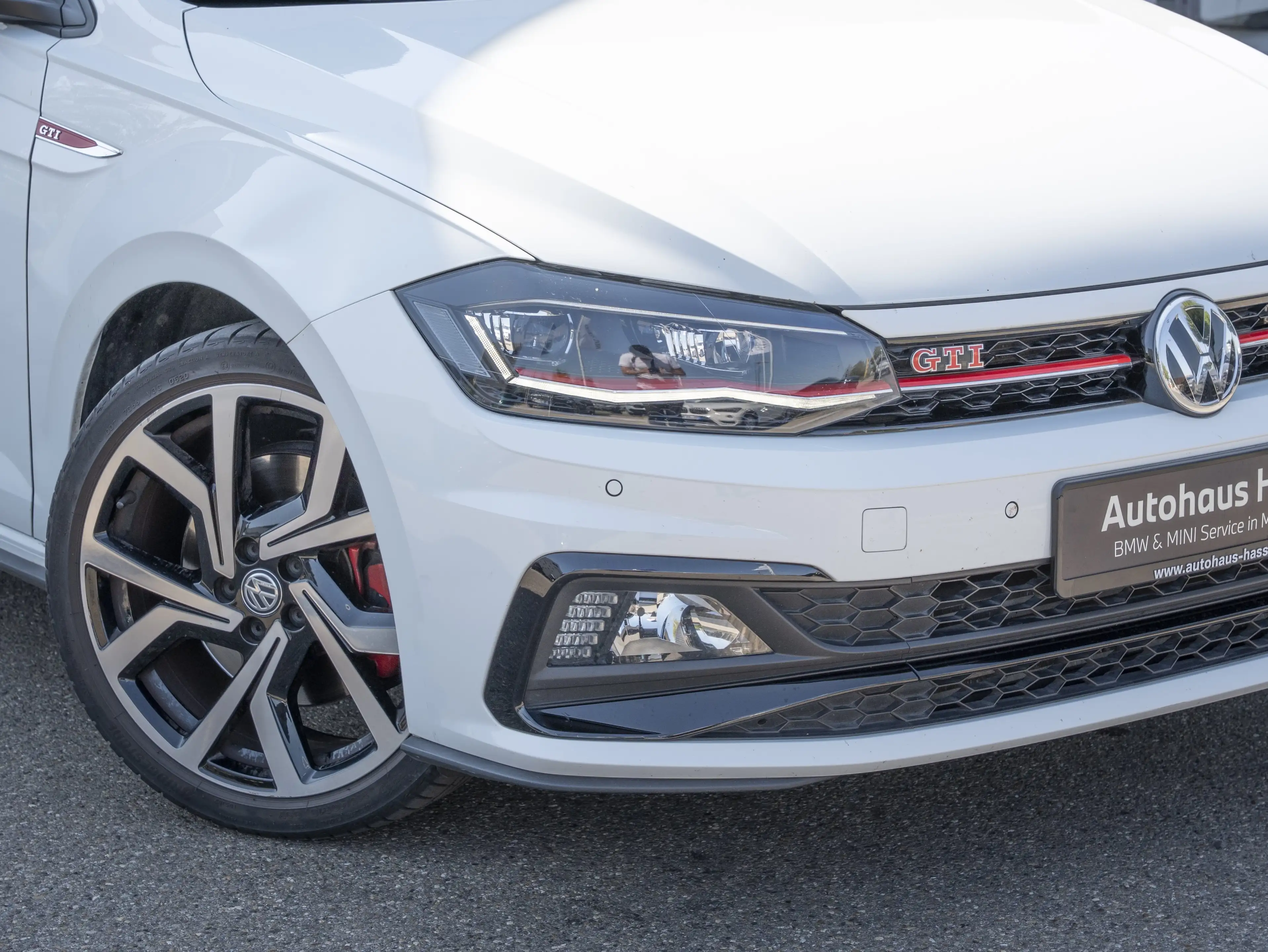 Volkswagen Polo GTI VI TSI DSG LED Klimaaut PDC ACC Connect — photo 15