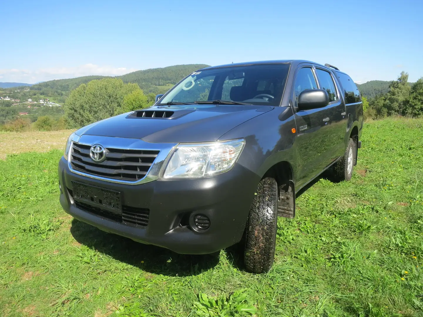 Toyota Hilux Hilux DK Country 4x4 2,5 D-4D 145 Country Grau - 2