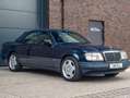Mercedes-Benz E 220 A124, Sportline, volle Historie, Autm., Scheckheft Blau - thumbnail 4