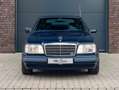 Mercedes-Benz E 220 A124, Sportline, volle Historie, Autm., Scheckheft Blau - thumbnail 2