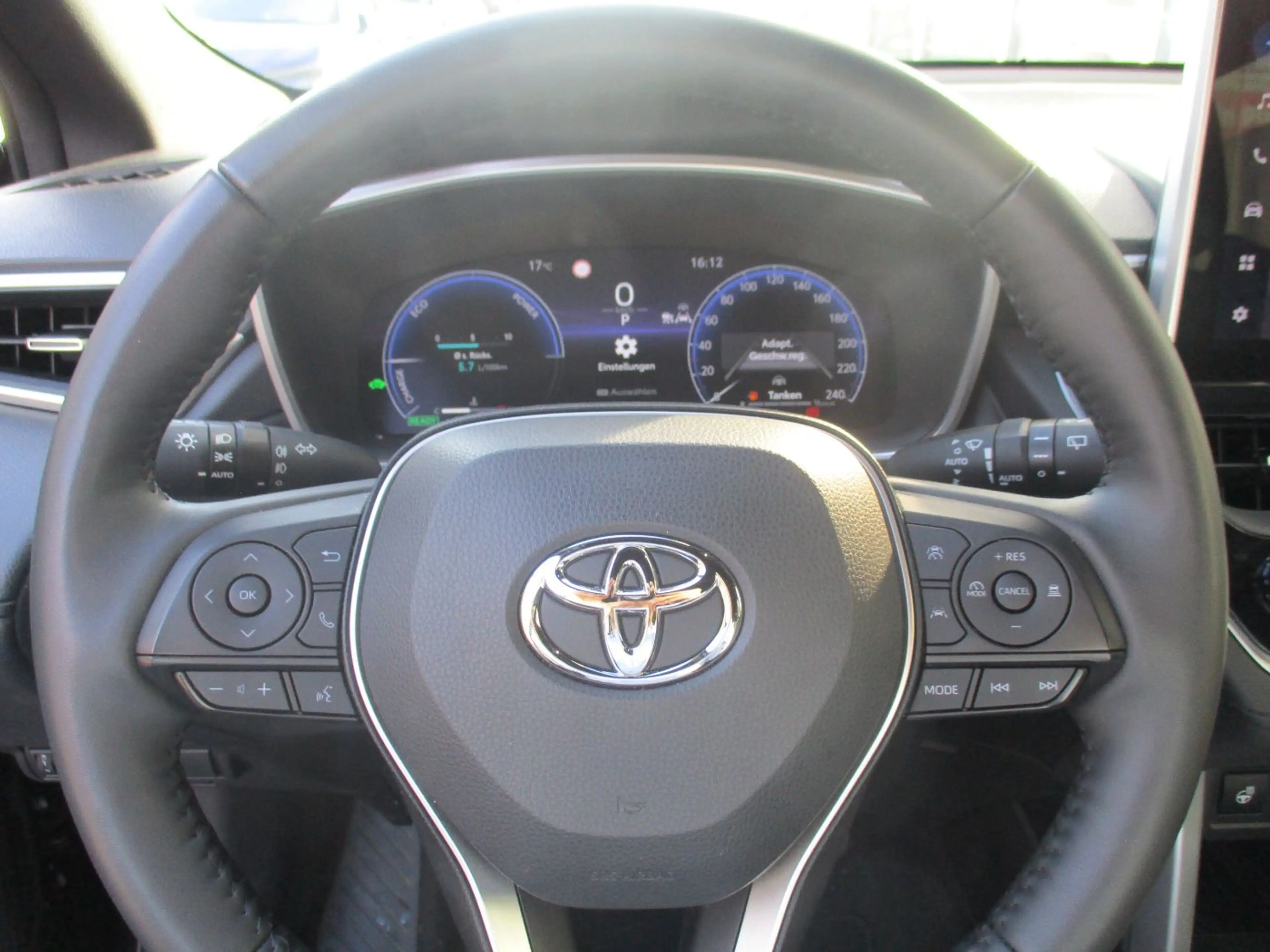 Toyota Corolla Cross 1.8 FWD Active Drive ACC+LED+Navi — photo 15