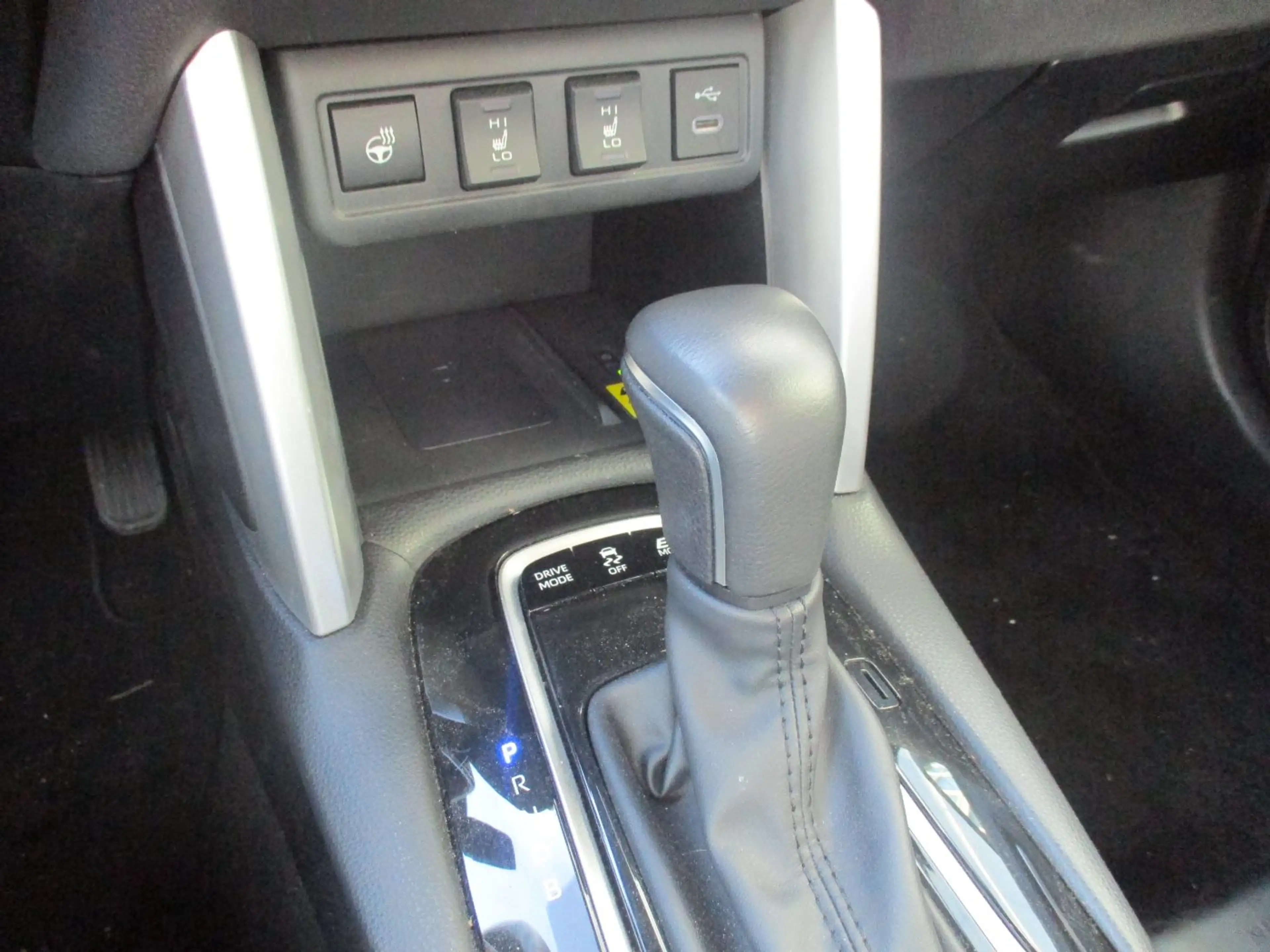 Toyota Corolla Cross 1.8 FWD Active Drive ACC+LED+Navi — photo 12