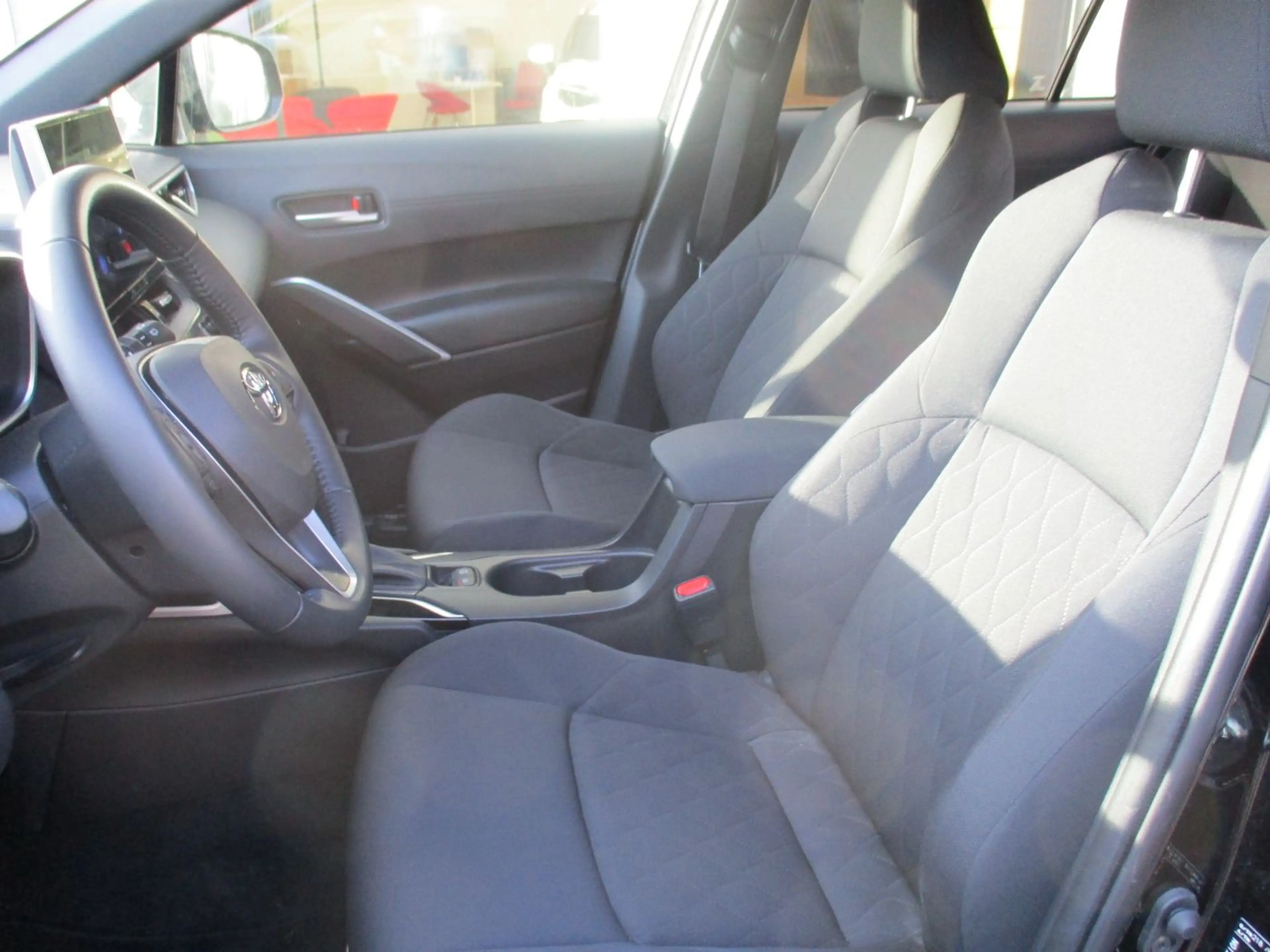 Toyota Corolla Cross 1.8 FWD Active Drive ACC+LED+Navi — photo 10