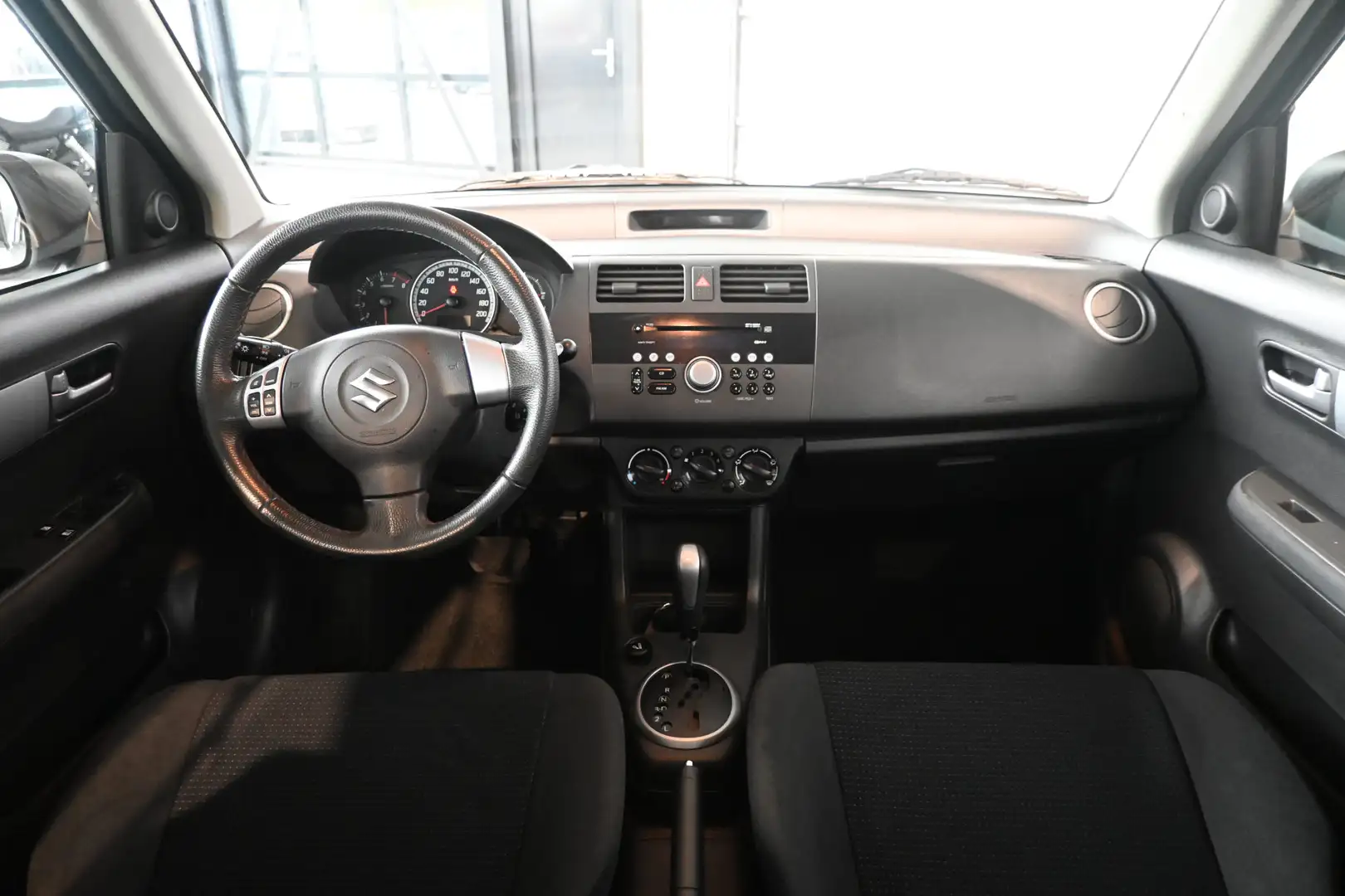 Suzuki Swift 1.5 Exclusive Automaat NAP! Airco Elektrisch Pakke Gris - 2