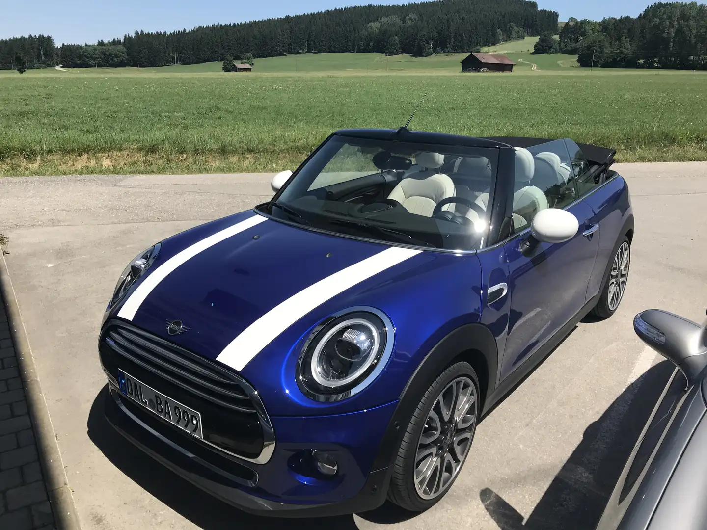 MINI Cooper Cooper Cabrio Blau - 1