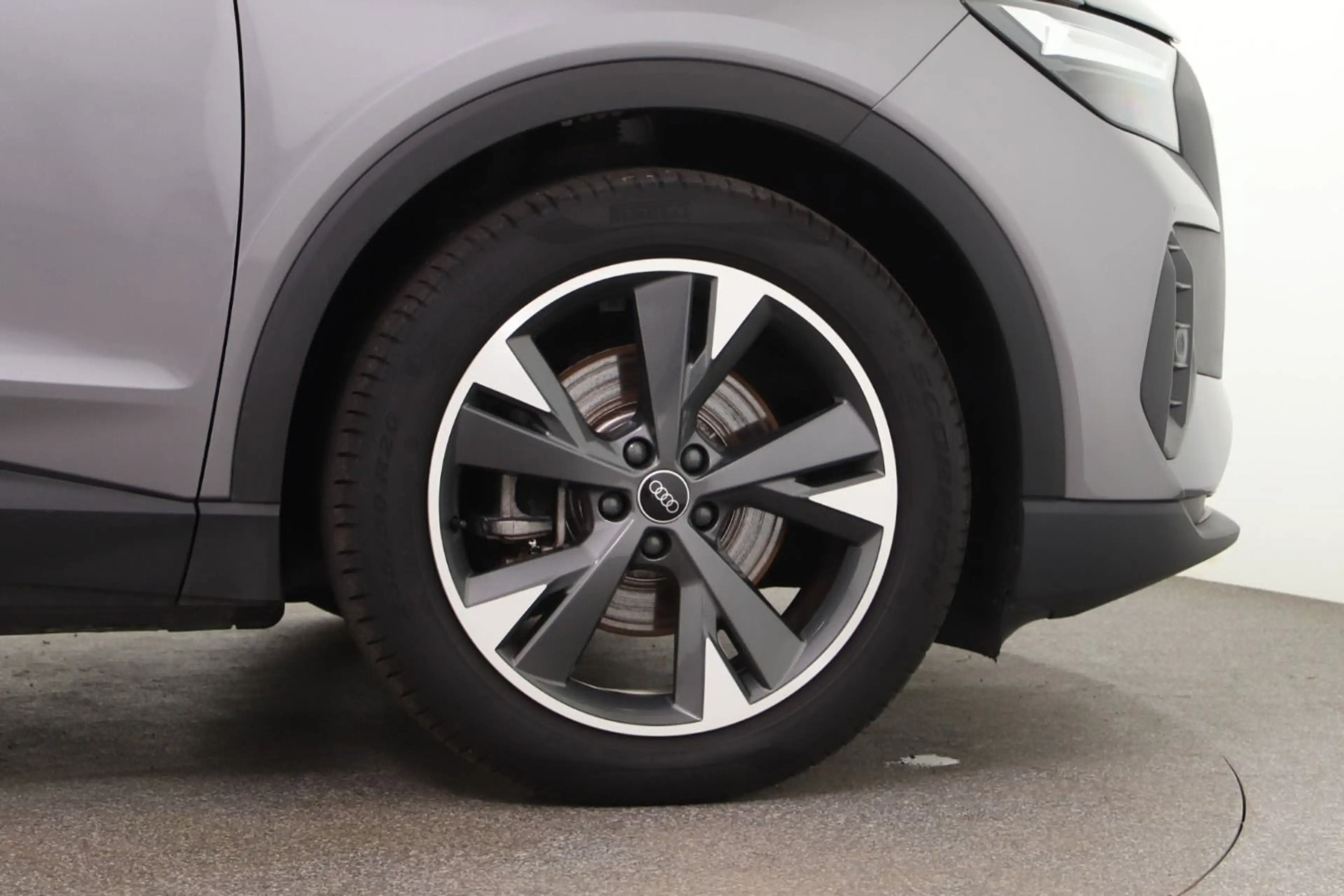 Audi Q4 e-tron Sportback 35 LED/Navi — photo 3