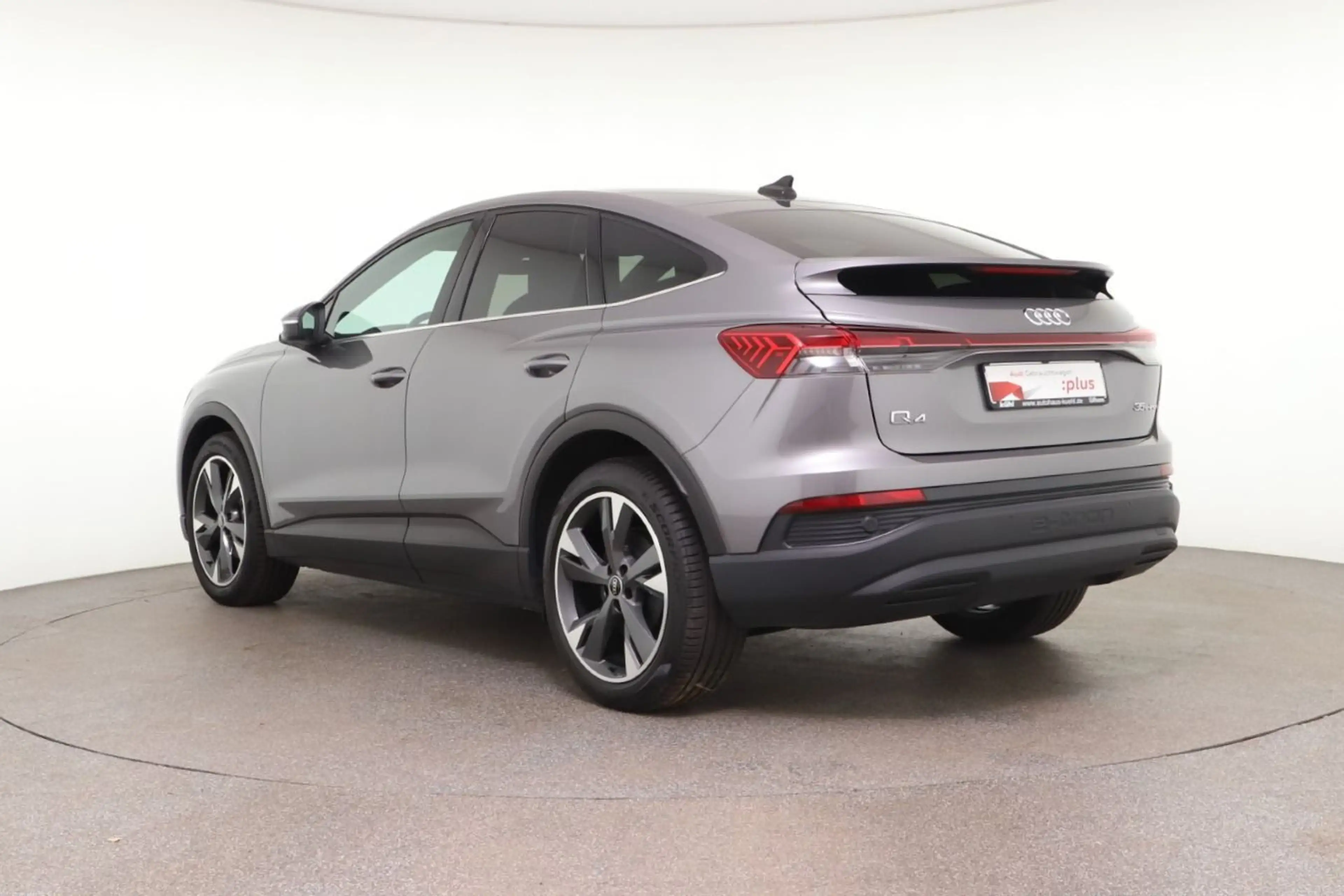 Audi Q4 e-tron Sportback 35 LED/Navi — photo 4