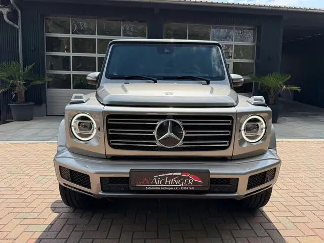 Mercedes-Benz G-Class view 2