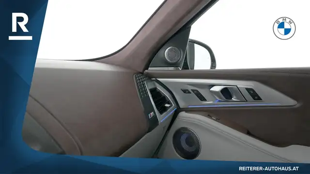BMW XM 50e *Soft-Close *Adaptives M-Fahrwerk *AHK Ansicht 24