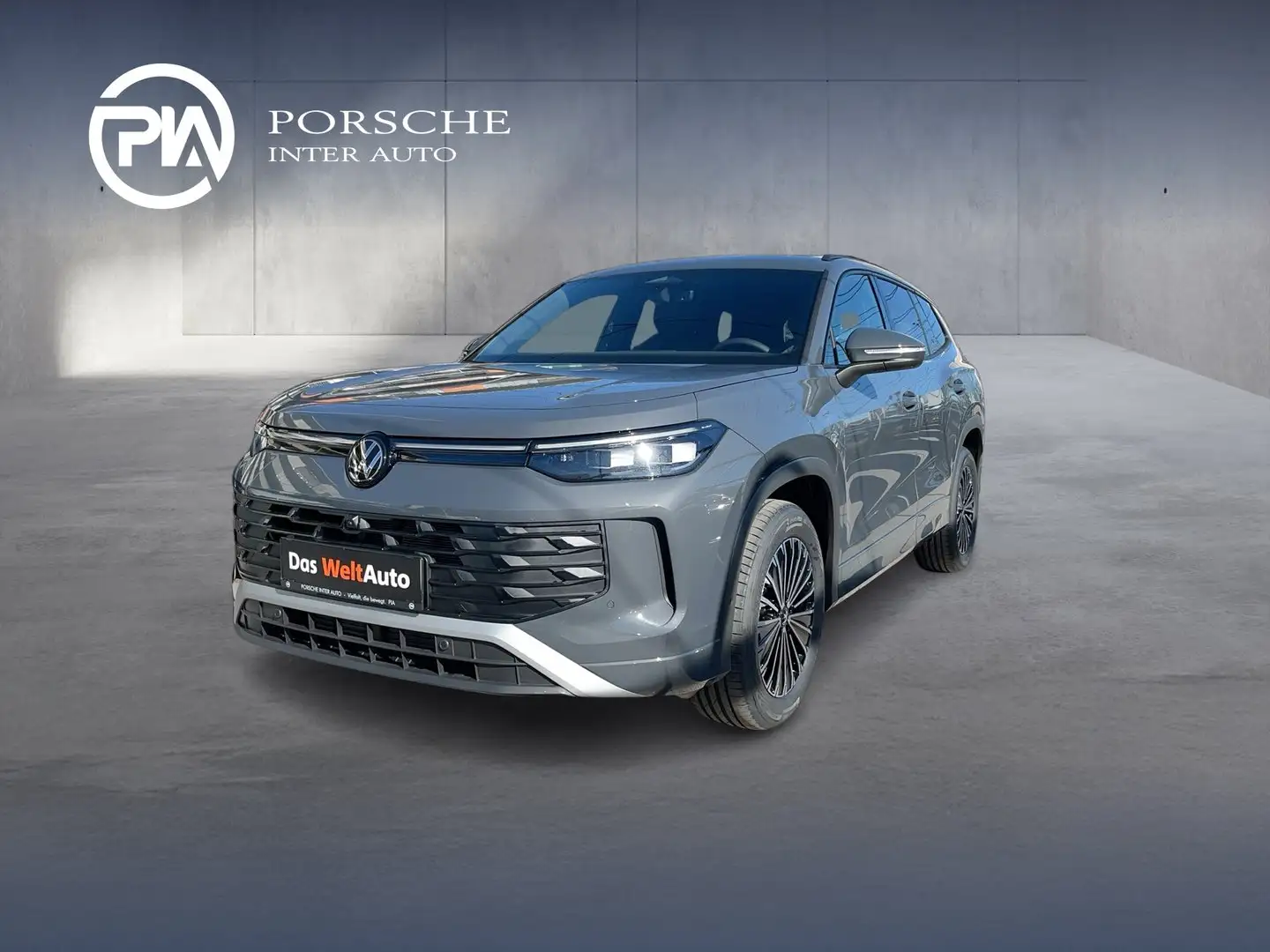 Volkswagen Tayron Friends eTSI DSG Grau - 1