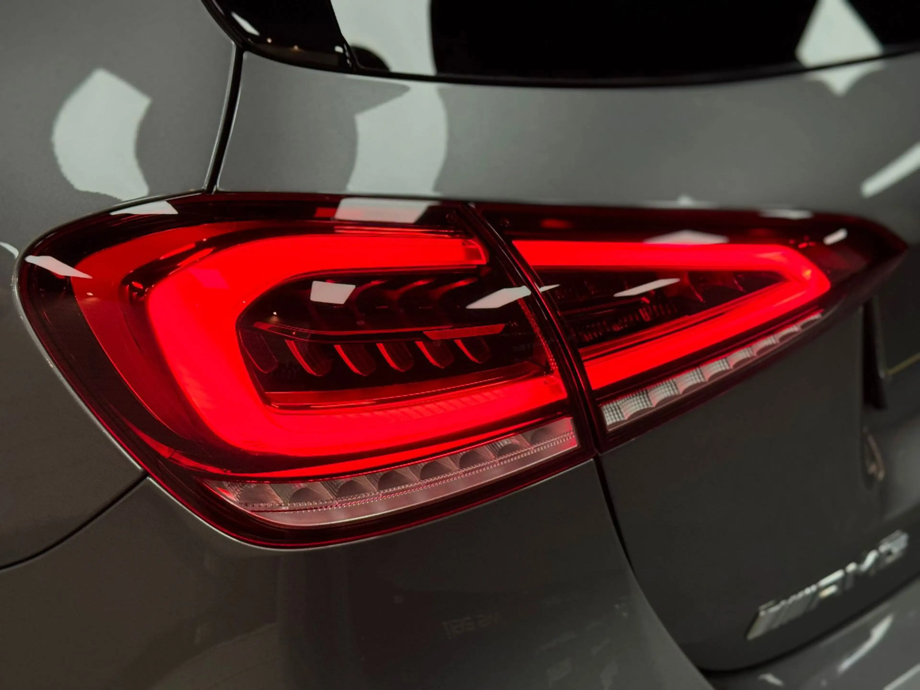 Mercedes-Benz A 45 AMG S 4MATIC+ Premium Plus — photo 7