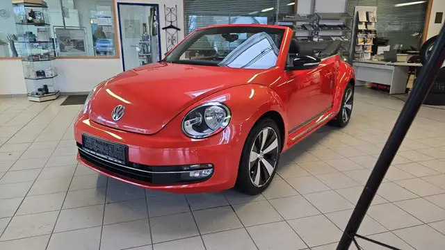 Volkswagen Beetle Cabrio 2.0 TDI Club NAV Bluetooth GRA PDC