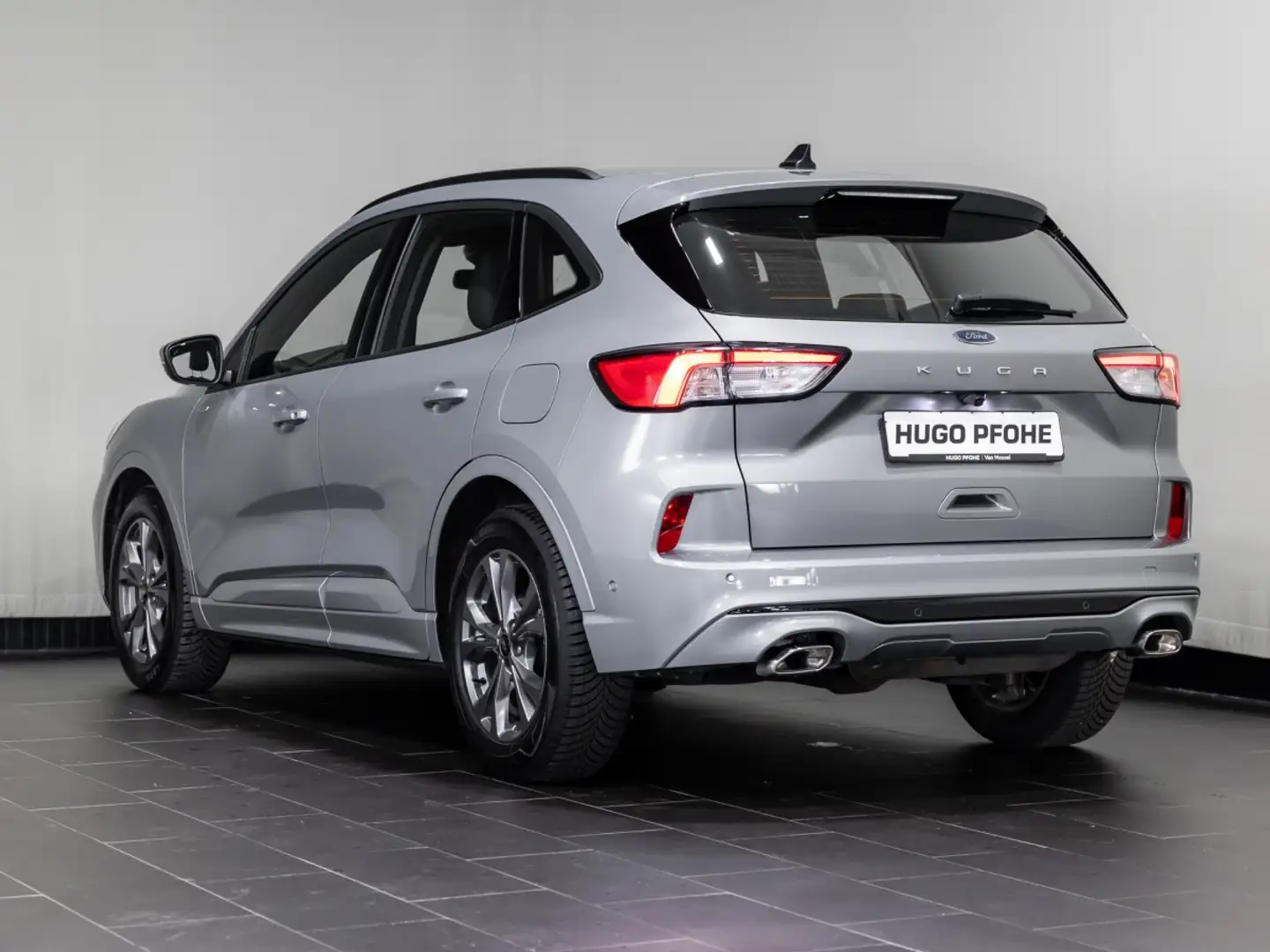Ford Kuga ST-Line AHK ACC KAM NAVI LED WI-PKT Silber - 2