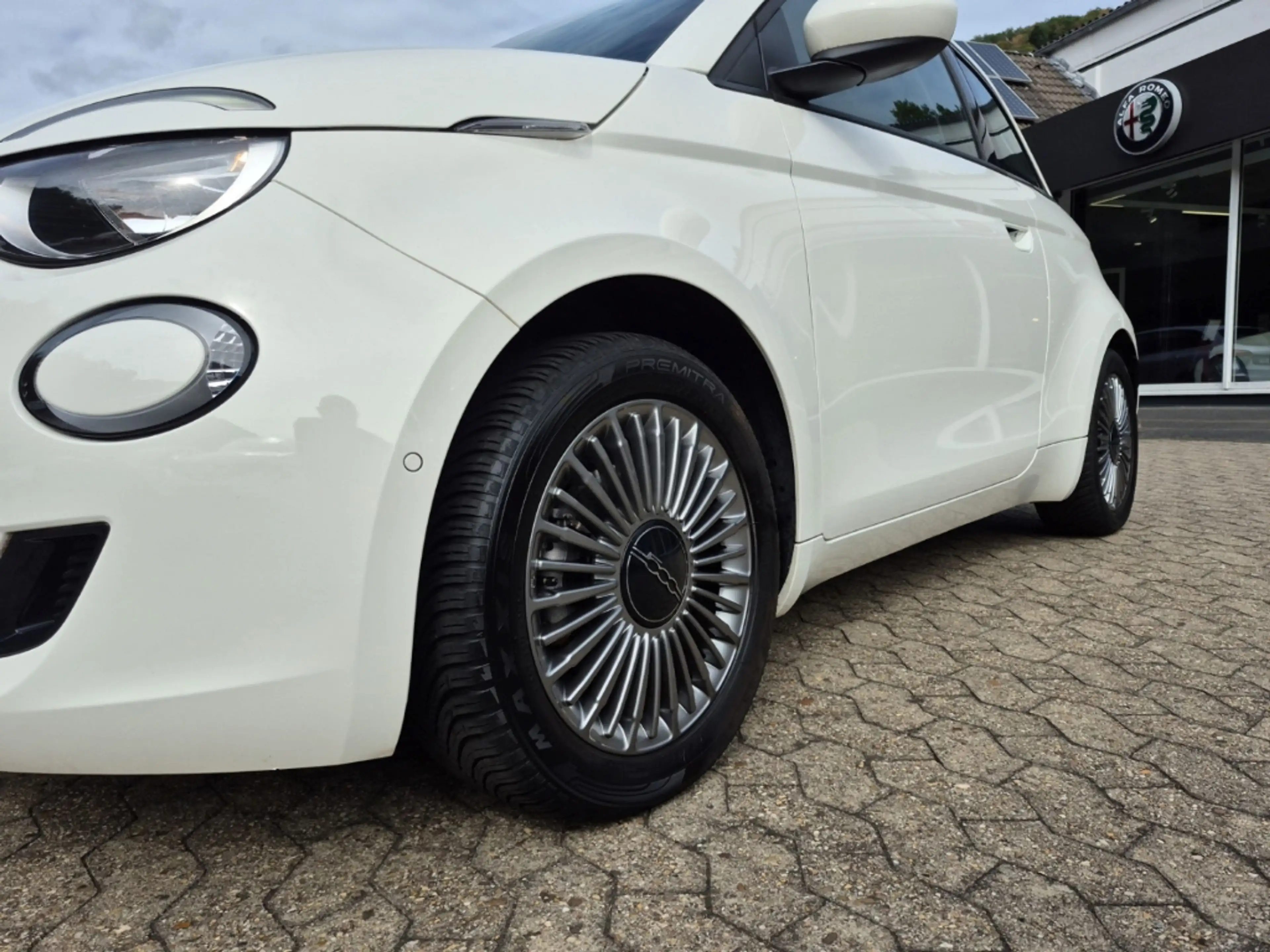 Fiat 500e LM Rückfahrkamera Keyless Sitzheizung — photo 6