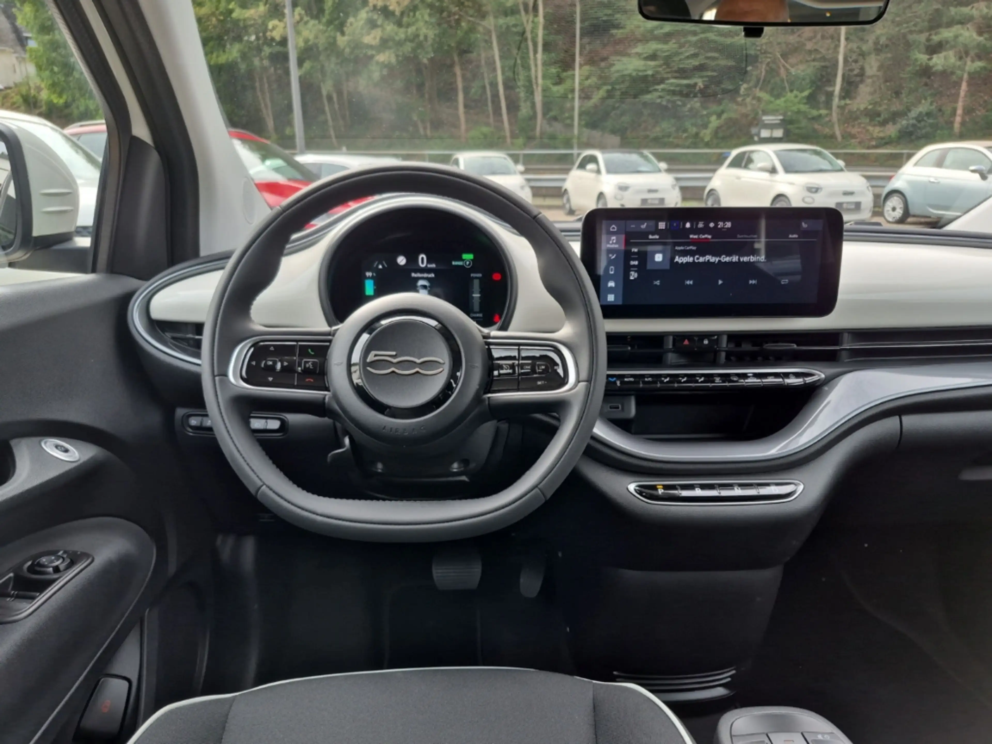 Fiat 500e LM Rückfahrkamera Keyless Sitzheizung — photo 10