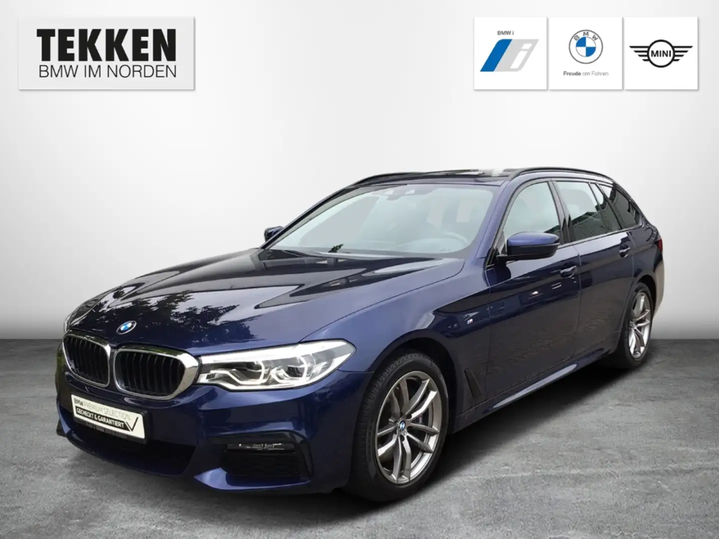 BMW 530 d Touring M Sport AHK/Panorama/Standhzg./Integrall Blau - 1